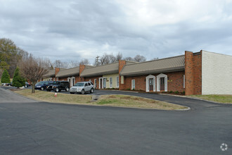 1300-1319 Central Ct, Hermitage, TN for rent Building Photo- Image 1 of 8