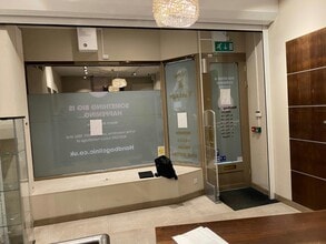 12 Queens Arcade, Leeds to rent Interior Photo- Image 1 of 3