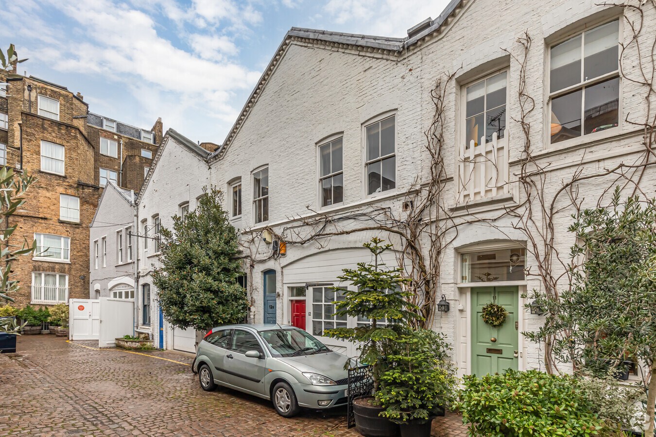 12-12A Astwood Mews, London, SW7 4DE