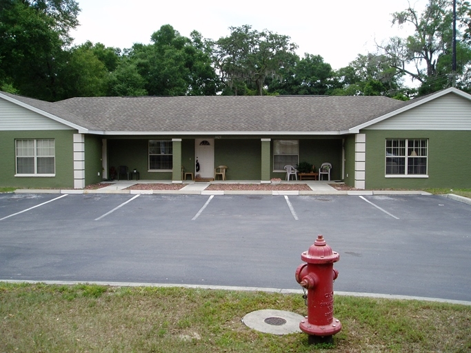 3435 NE 55th Ave, Silver Springs, FL for sale - Primary Photo - Image 1 of 1