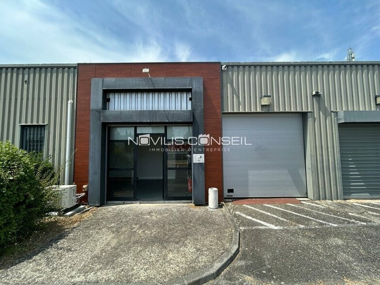 Light Industrial in L'Union to rent - Building Photo - Image 1 of 6