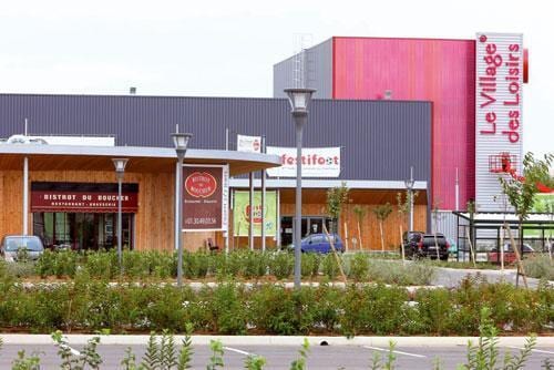 3 Avenue Louis Pasteur, Maurepas to rent Building Photo- Image 1 of 2