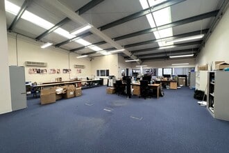 Eastways, Witham to rent Interior Photo- Image 2 of 2