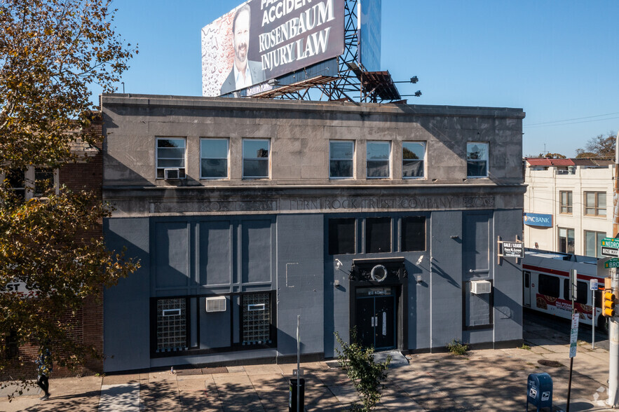 5824-5826 N Broad St, Philadelphia, PA for rent - Building Photo - Image 3 of 5