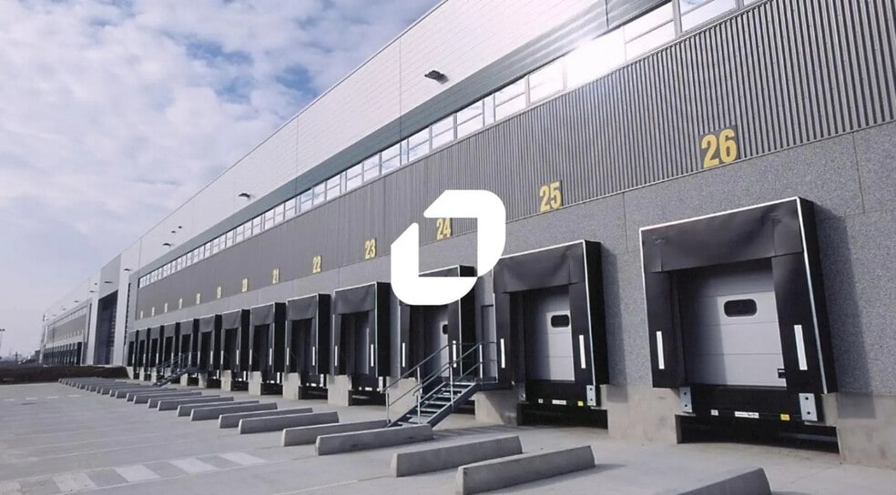 2000 Ferme De Chanteloup, Moissy-Cramayel to rent - Building Photo - Image 2 of 5