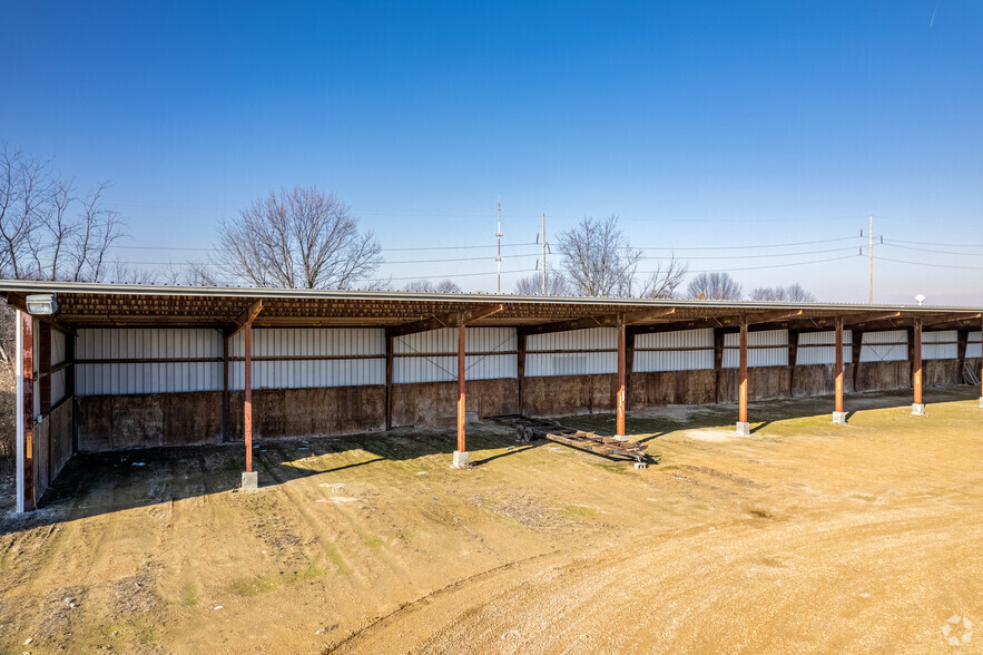 3220 E Cherry St, Springfield, MO for rent - Building Photo - Image 1 of 1