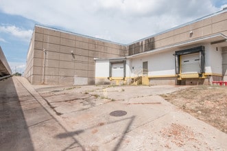 501 N Main Ave, Springfield, MO to rent Building Photo- Image 2 of 2