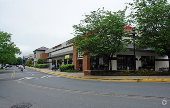 15750-15790 Shady Grove Rd, Gaithersburg, MD for rent Building Photo- Image 1 of 11