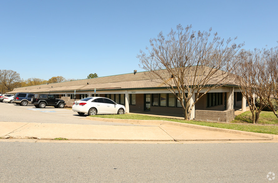 3805 Mccain Park Dr, North Little Rock, AR for rent - Building Photo - Image 2 of 10