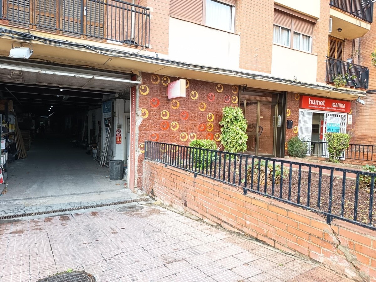 Santa Perpètua de Mogoda, BAR 08130 - Unit Pta. 1 -  - Interior Photo - Image 1 of 19