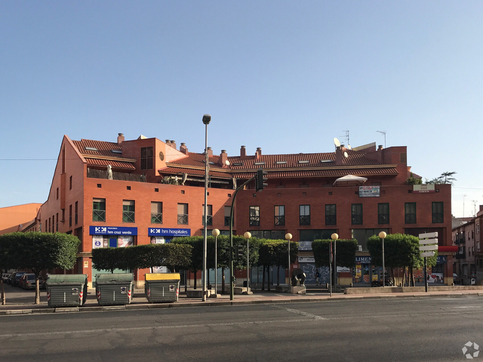 Calle Don Juan i, I 30, Alcalá de Henares, Madrid to rent Primary Photo- Image 1 of 3