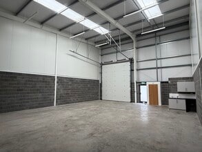 19 Cherry Farm Close, Malton to rent Interior Photo- Image 1 of 3