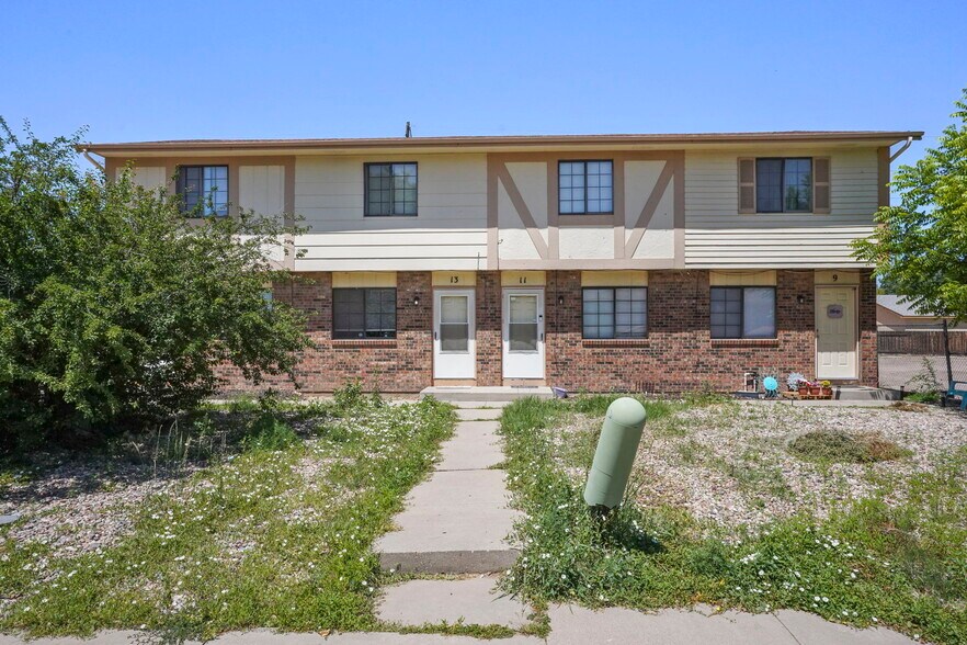9 Castle Royal Dr, Pueblo, CO for sale - Primary Photo - Image 1 of 1