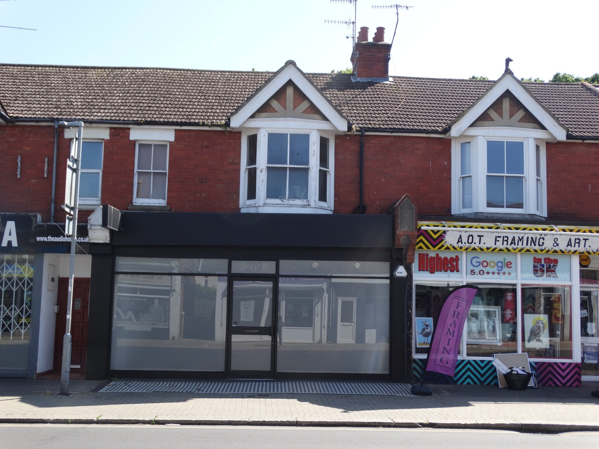 219 Tarring Rd, Worthing for sale Primary Photo- Image 1 of 1