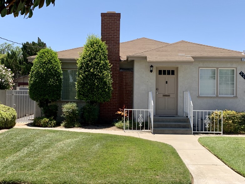 3740 McCray St, Riverside, CA for rent - Building Photo - Image 1 of 11