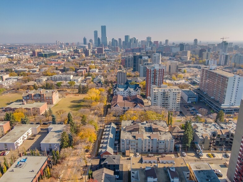 11833 102 Ave NW, Edmonton, AB for sale - Building Photo - Image 3 of 67