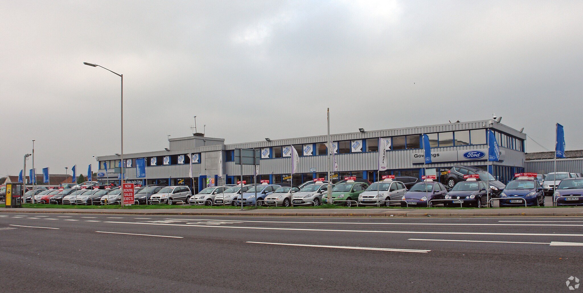 160 Basingstoke Rd, Reading for sale Primary Photo- Image 1 of 1