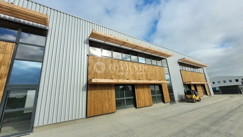 Light Industrial in GRANDCHAMP-DES-FONTAINES for sale Building Photo- Image 1 of 6