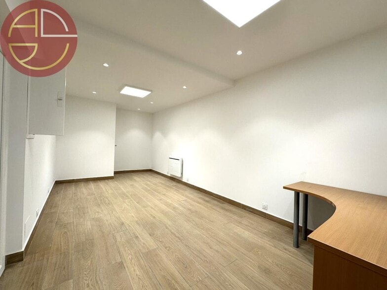 Office in Tournefeuille for sale - Interior Photo - Image 2 of 4