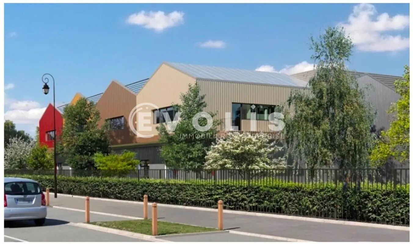 Light Industrial in Montgeron for sale Building Photo- Image 1 of 5