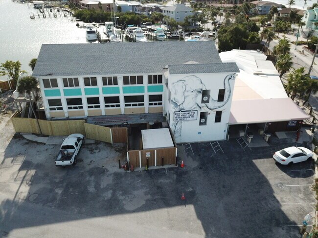 More details for 1855 Gulf Blvd, Englewood, FL - Retail for Sale