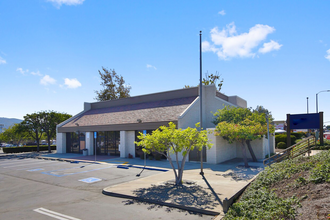 675 S Rancho Santa Fe Rd, San Marcos, CA for rent Building Photo- Image 1 of 7