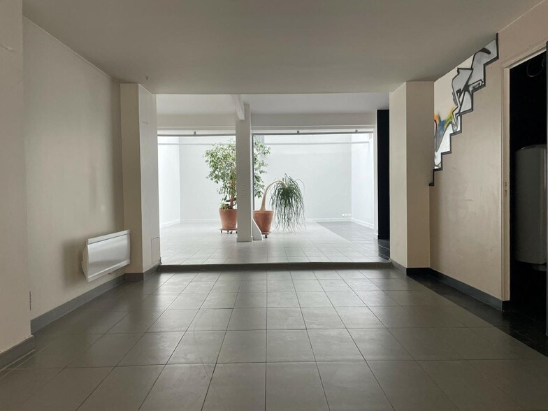 Light Industrial in Malakoff for sale - Interior Photo - Image 3 of 9