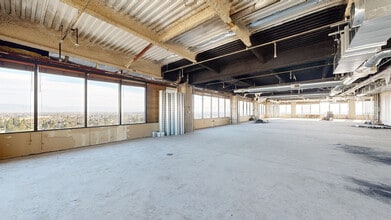 5060 California Ave, Bakersfield, CA to rent Matterport 3D Scan- Image 1 of 3