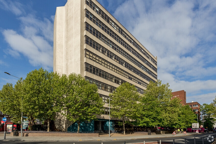1 Linton Rd, Barking for sale - Primary Photo - Image 1 of 1