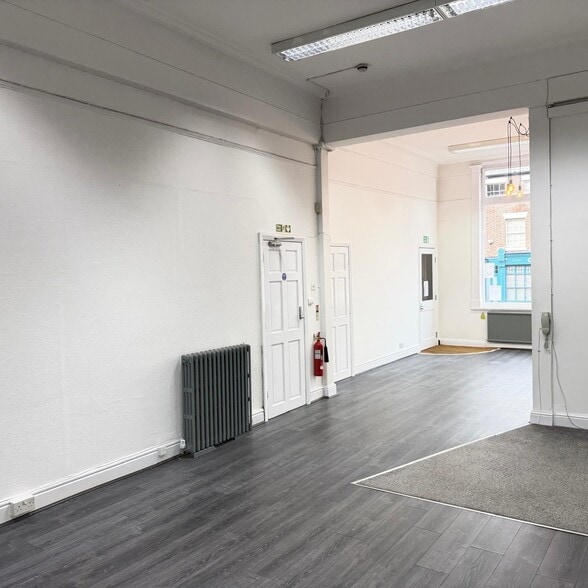 78 Mount Pleasant, Liverpool to rent - Building Photo - Image 2 of 8