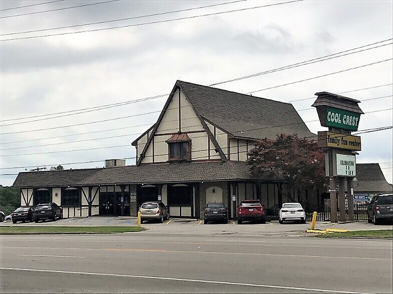 10735 E 40 Hwy, Independence 64055 UK