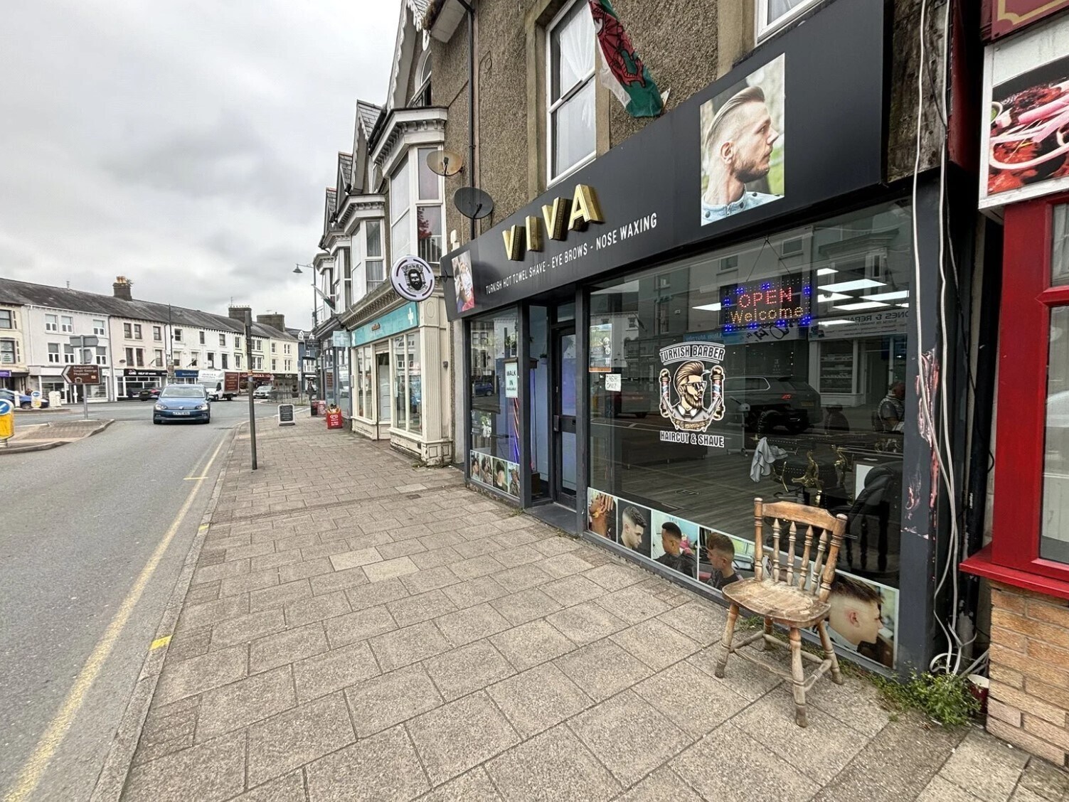 125 High St, Porthmadog for sale Building Photo- Image 1 of 1