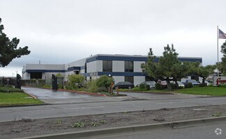 More details for 8469 Pardee Dr, Oakland, CA - Light Industrial for Sale