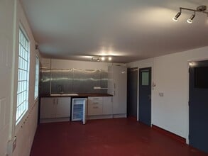 Cottingham Way, Thrapston to rent Interior Photo- Image 2 of 7