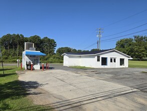 528 Fork Rd, Norwood, NC for sale Primary Photo- Image 1 of 6