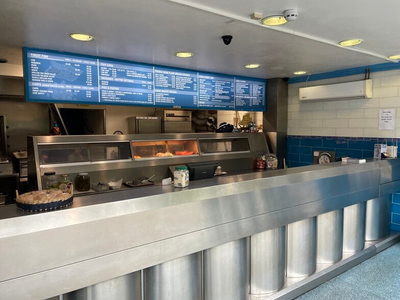 59 Faversham Rd, Ashford to rent - Building Photo - Image 3 of 6