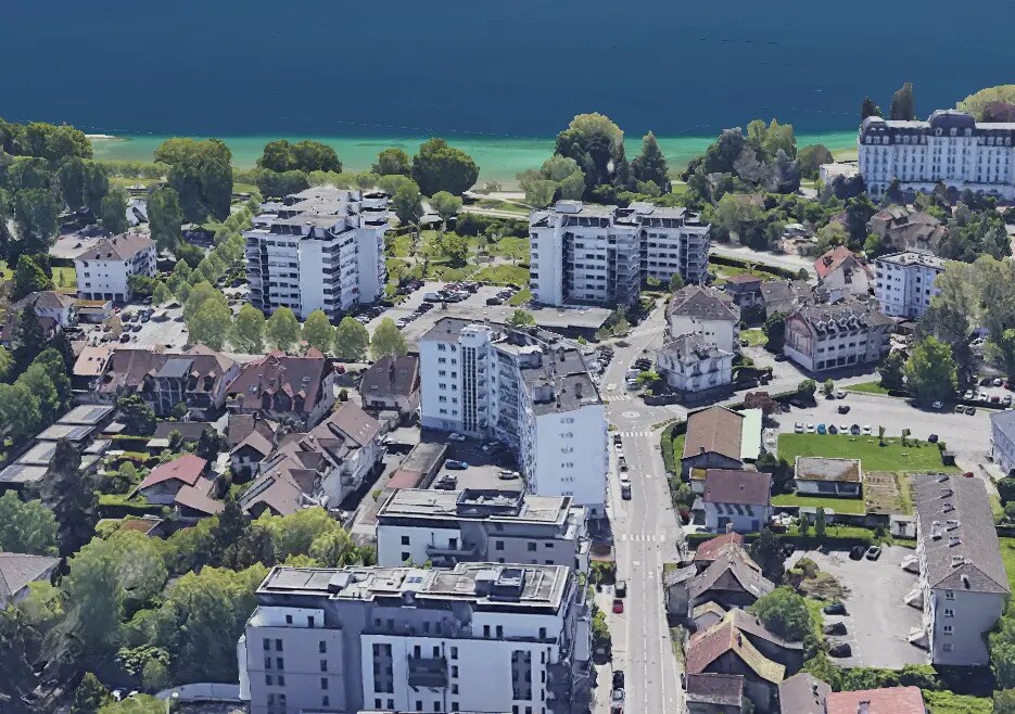 Retail in Annecy for sale Building Photo- Image 1 of 4