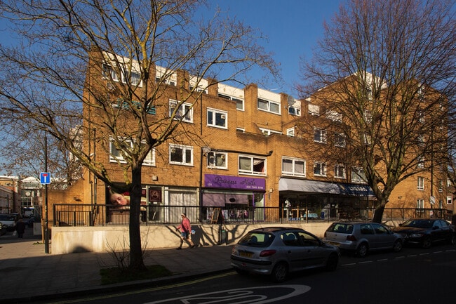 More details for 129-132 Walham Green Ct, London - Retail to Rent