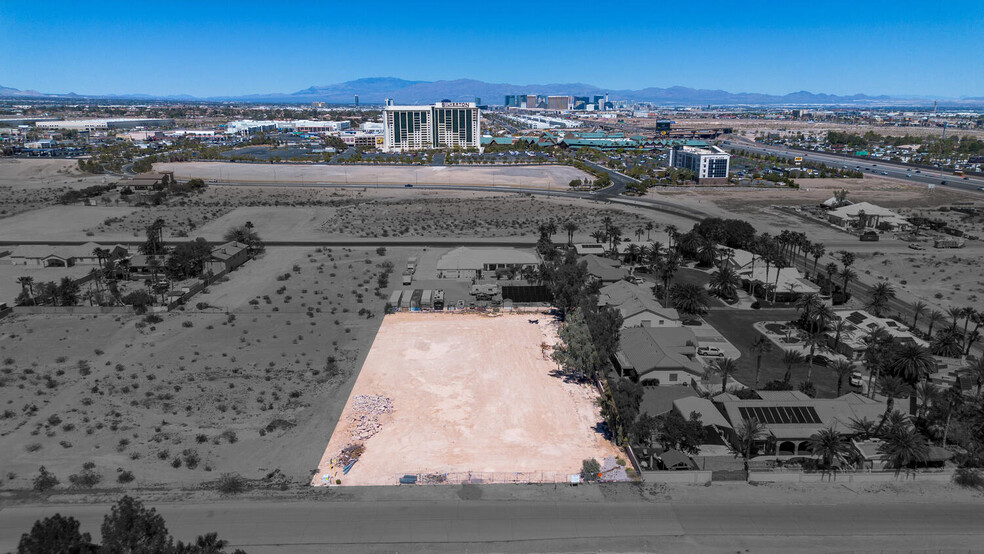 3328 W Cougar Ave, Las Vegas, NV for sale - Aerial - Image 1 of 15