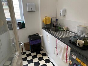 15-15a South, Bridport to rent Interior Photo- Image 2 of 7
