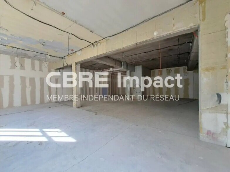 Office in Dijon to rent - Building Photo - Image 3 of 5