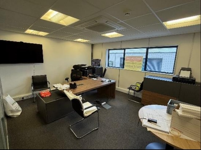 Castle Rd, Sittingbourne to rent Interior Photo- Image 1 of 2