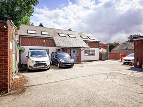 R/O 26 Church St, Altrincham to rent Building Photo- Image 2 of 10