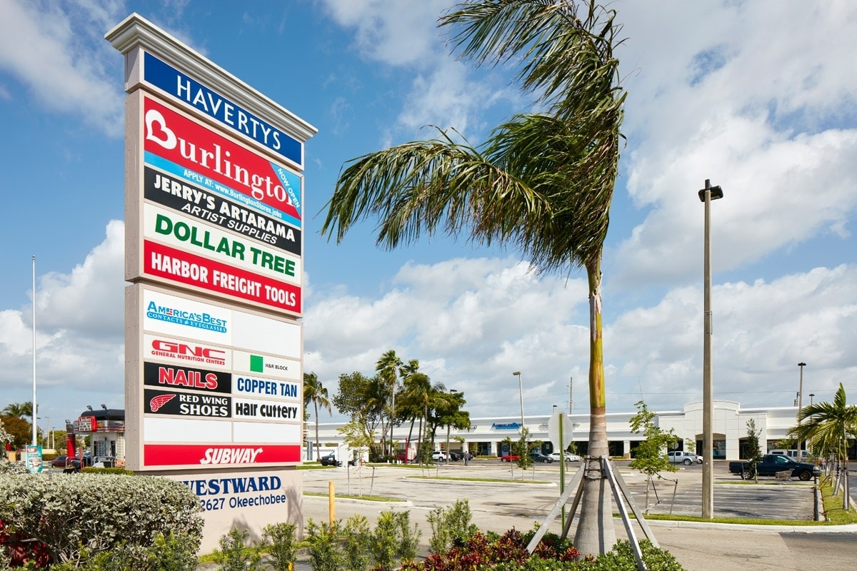 2421-2627 Okeechobee Blvd, West Palm Beach, FL to rent Building Photo- Image 1 of 13