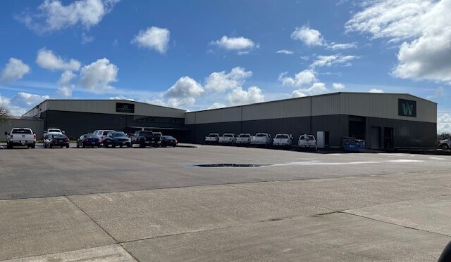 3613-3615 Pacific Blvd SW, Albany, OR for sale - Building Photo - Image 1 of 1