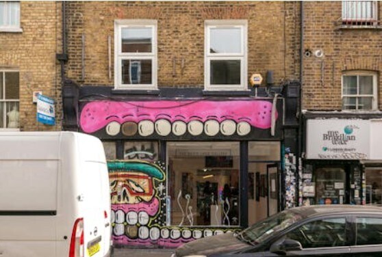 216 Brick Ln, London for sale Building Photo- Image 1 of 1