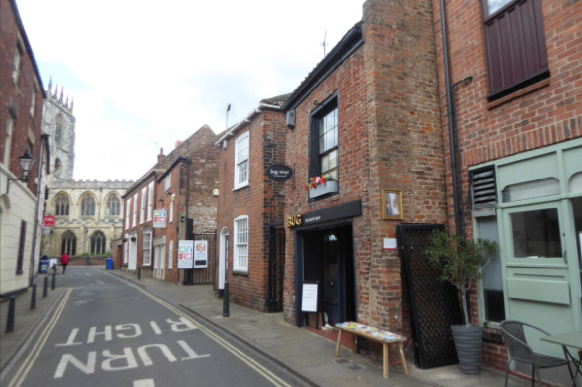 11 Ladygate, Beverley for sale Primary Photo- Image 1 of 1