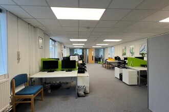 63-77 Milford Rd, Reading to rent Interior Photo- Image 2 of 6