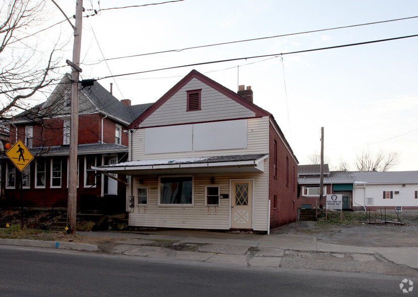 97 Clinton St, Greenville, PA for sale - Primary Photo - Image 1 of 2