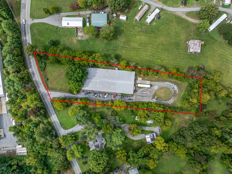 81 Monticello Rd, Weaverville, NC for sale - Building Photo - Image 2 of 28